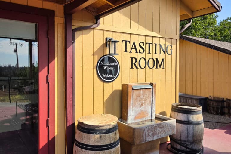 Mastroserio Winery tasting room